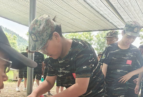 2026江苏/徐州“迷彩小兵公益“军事夏令营（21天）