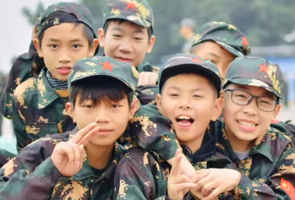 2024济南黄埔特战精兵领袖军事夏令营（35天）