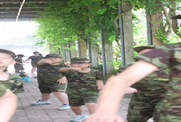 【黄埔特战精兵夏令营】2026广东/佛山黄埔特战精兵领袖夏令营（35天）