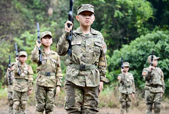 2026上海“雪豹突击特种兵”夏令营（28天）