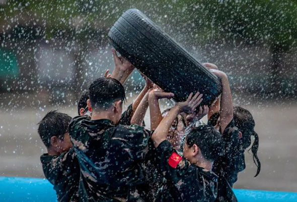 2026山东/烟台“雪豹突击特种兵”夏令营（28天）