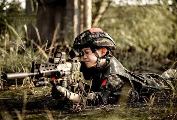 2026湖北/襄阳“钢铁意志挑战”夏令营（28天）