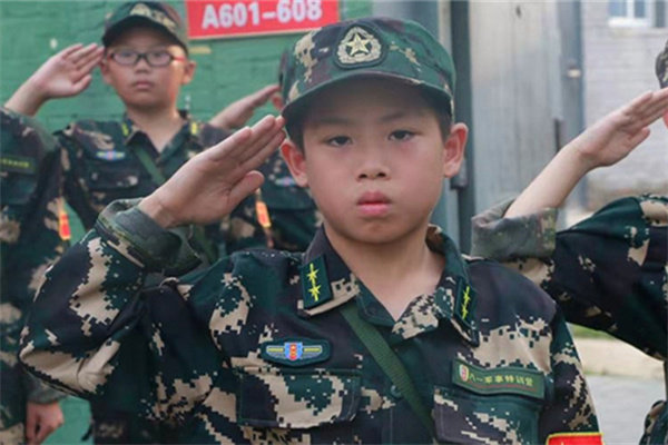 北京军事夏令营口碑好的有哪些？四大热门机构特色一览！