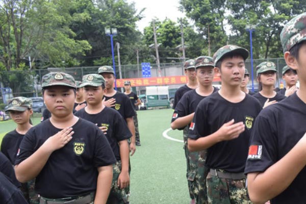 广州青少年军事夏令营，正牌机构推荐