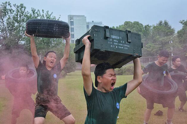 杭州儿童军训夏令营