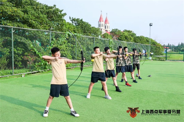 上海夏令营军训哪家好？优质机构推荐看完