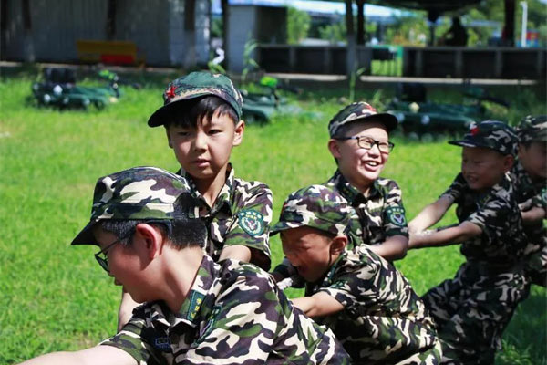 上海军事夏令营儿童，口碑机构一览