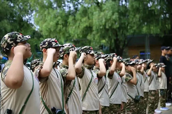 苏州青少年军训夏令营，正规机构推荐