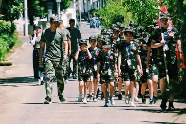 苏州青少年军训夏令营，磨砺孩子的耐力和心智