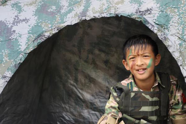 厦门小学生军事化管理的夏令营，培养孩子的动手能力！