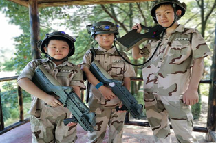 云南小学生军事夏令营，让孩子养成好习惯！