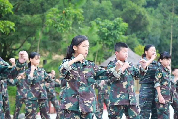 深圳最强尖兵军事夏令营怎么样?你关心的都在这里